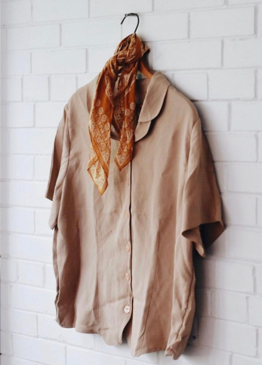 Tan Short Sleeve Button Up | Size XL